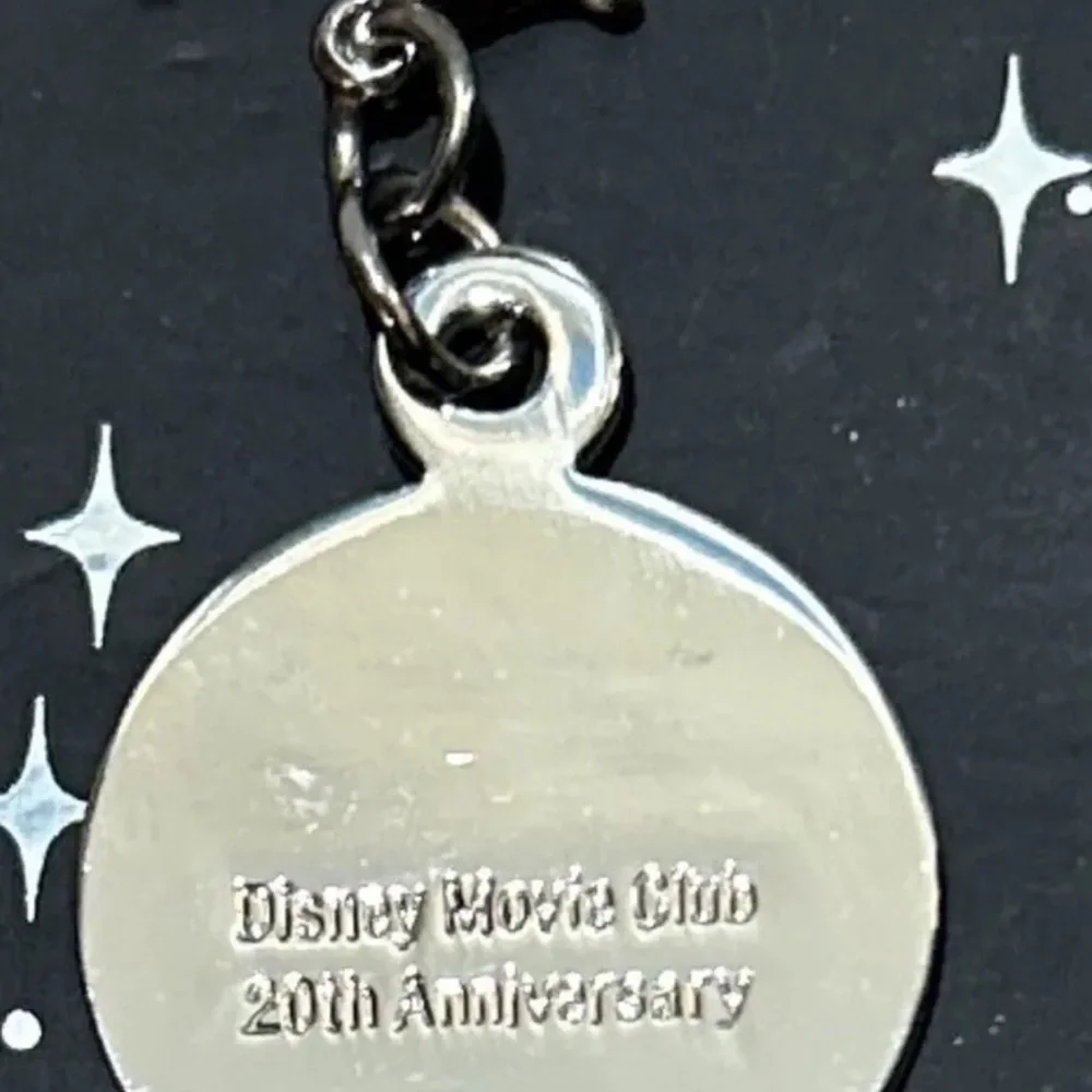 Disney Movie Club Charms Simba & Olaf 20th Anniversary Pendants 2021 2 Charms